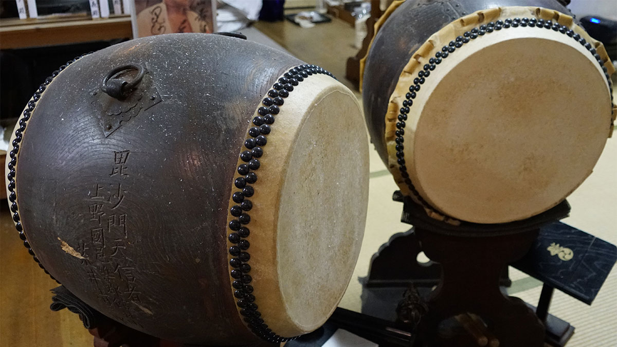 Drum in the main temple of Oiwasan Bishamonten